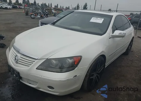 2005 Acura Rl 3.5 z USA, uszkodzony, nr VIN JH4KB16505C003674
